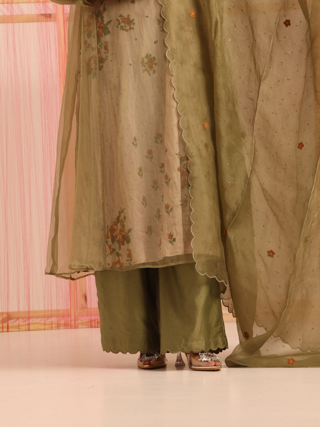 Gulrez Organza Kurta Set