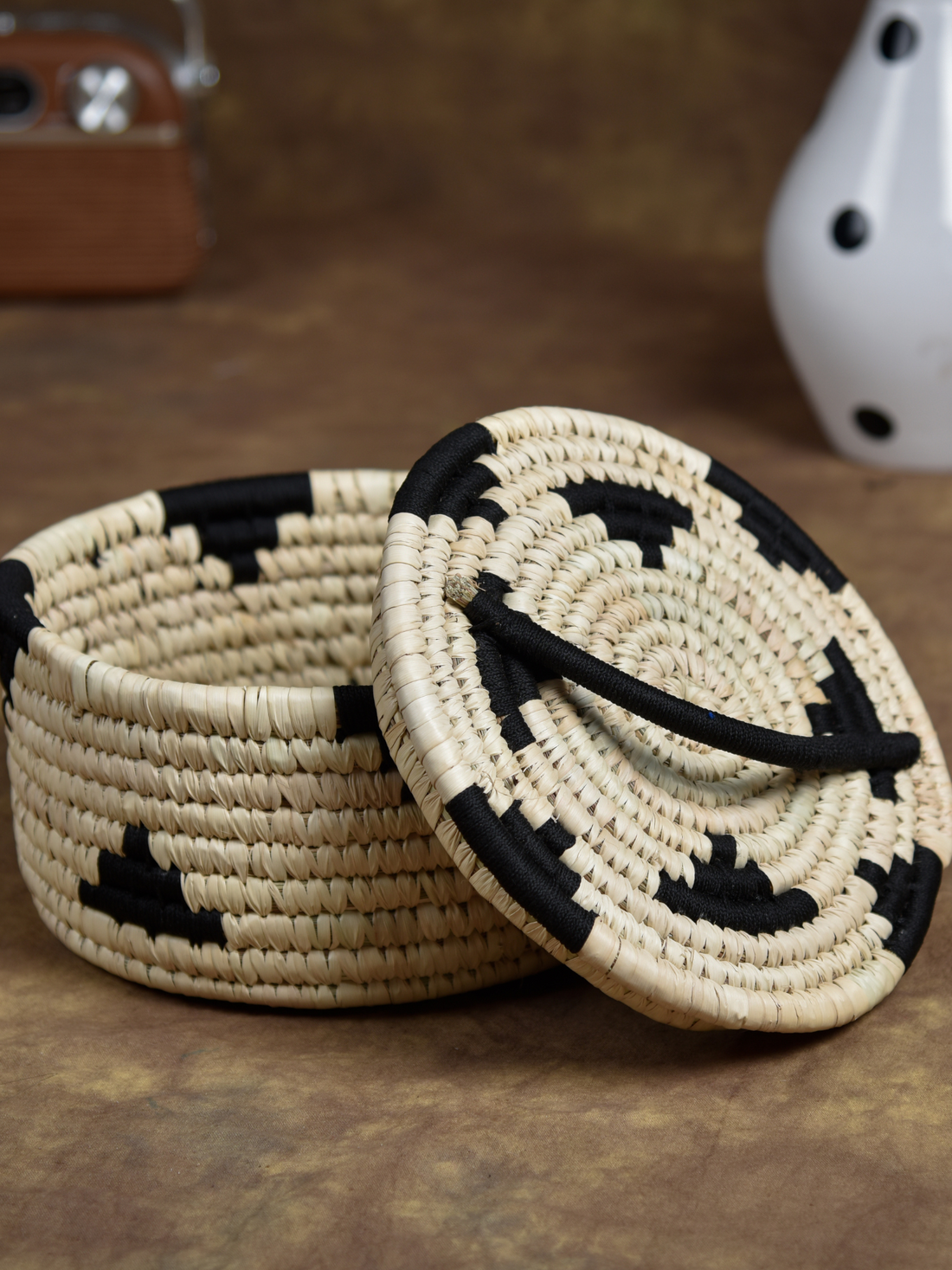 Black Kanshi Grass Box