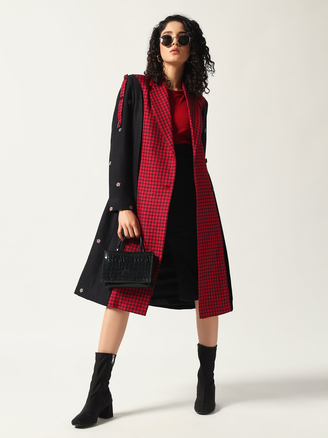 Shadow and Scarlet Coat