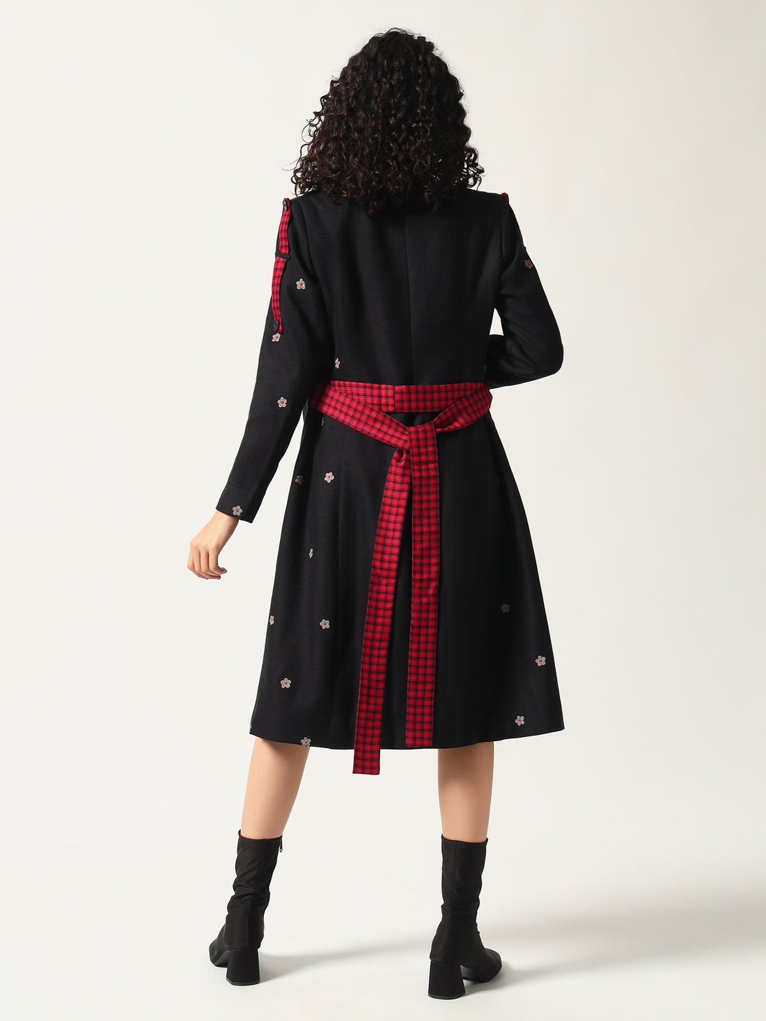 Shadow and Scarlet Coat