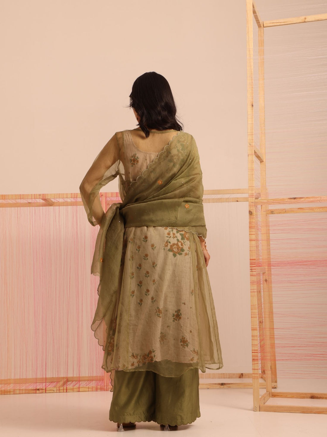 Gulrez Organza Kurta Set