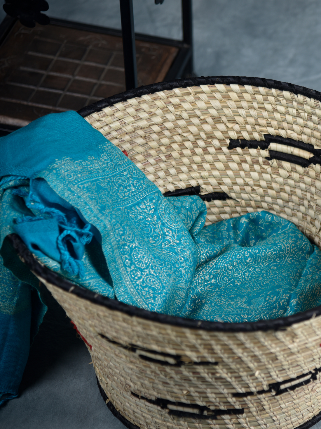 Black Motif Kanshi Whimsical Planter Basket
