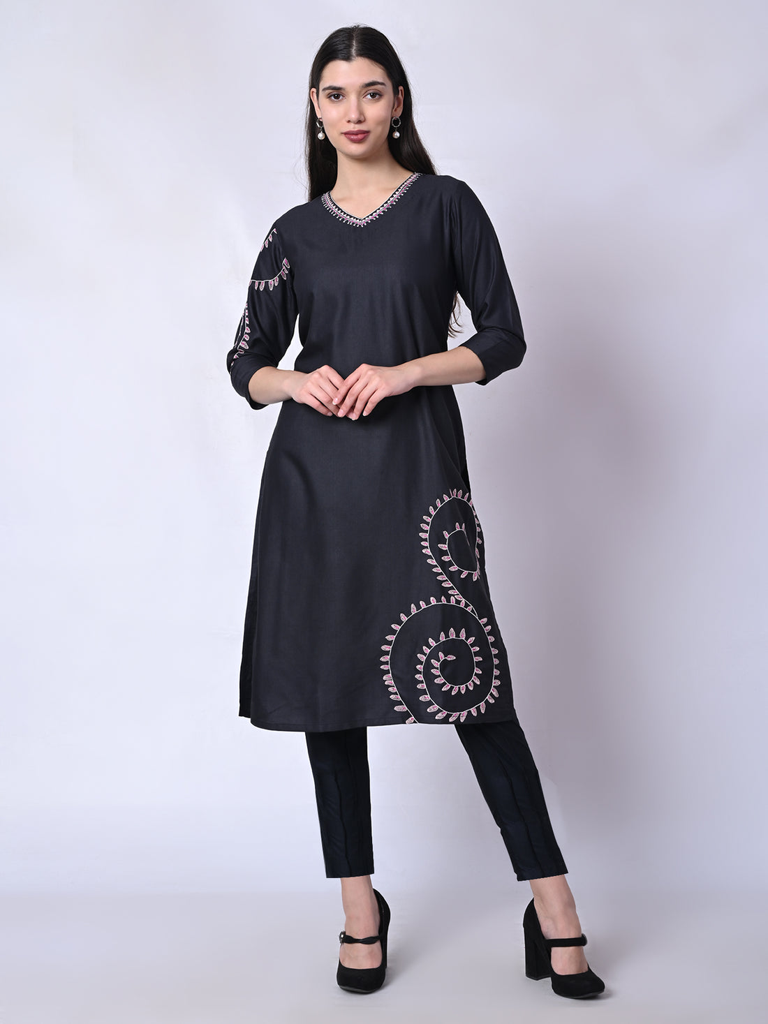 Black Santhali Bel