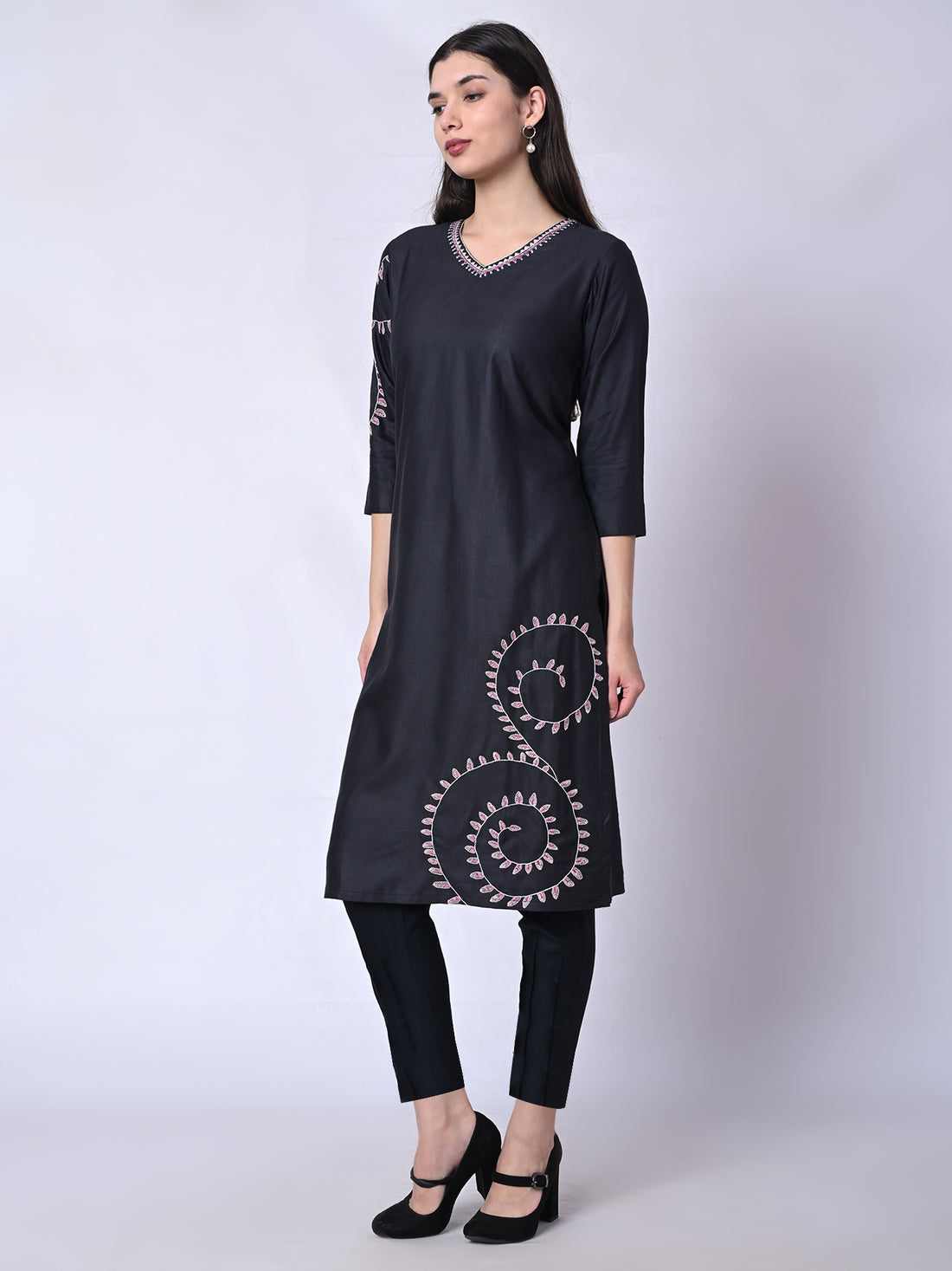 Black Santhali Bel