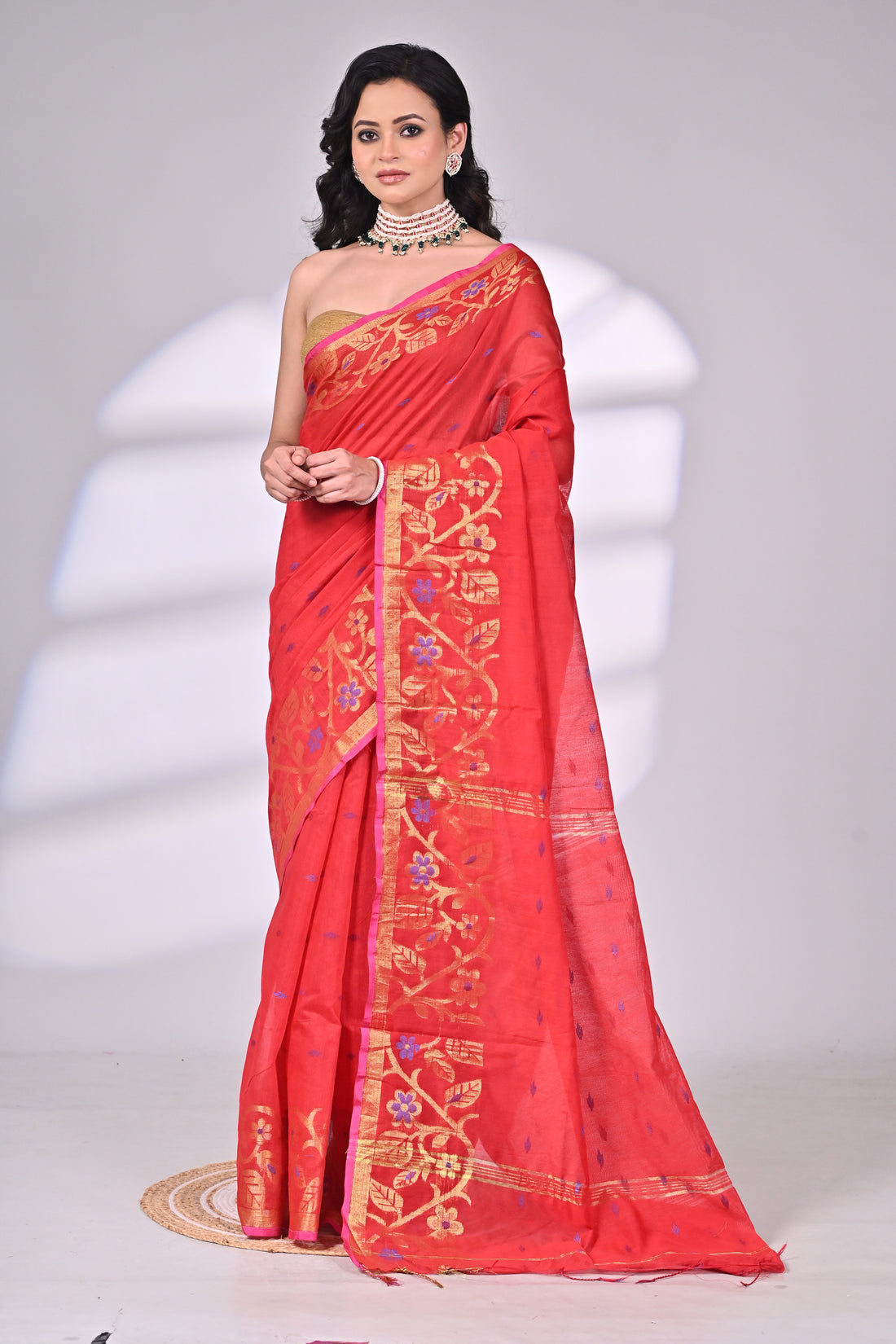 Red Cotton Silk Saree with Zari Border and Floral Motifs