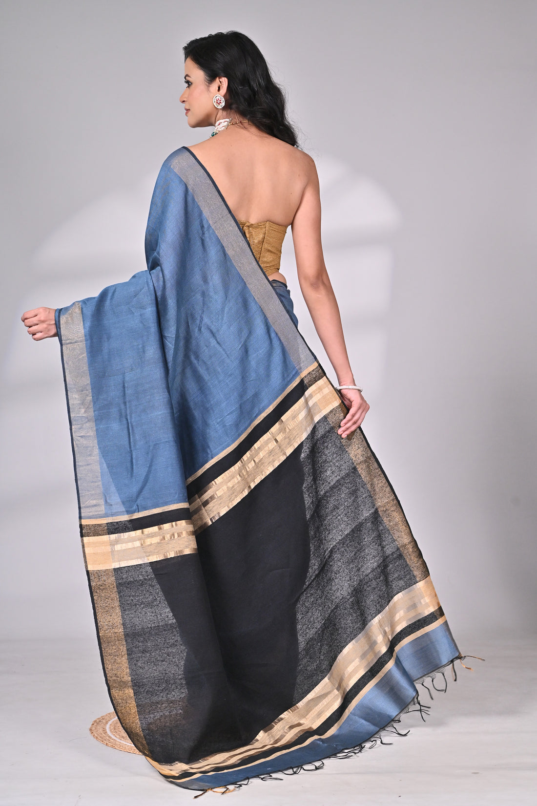 Blue Viscose Silk Handloom Saree with Black Contrast Pallu