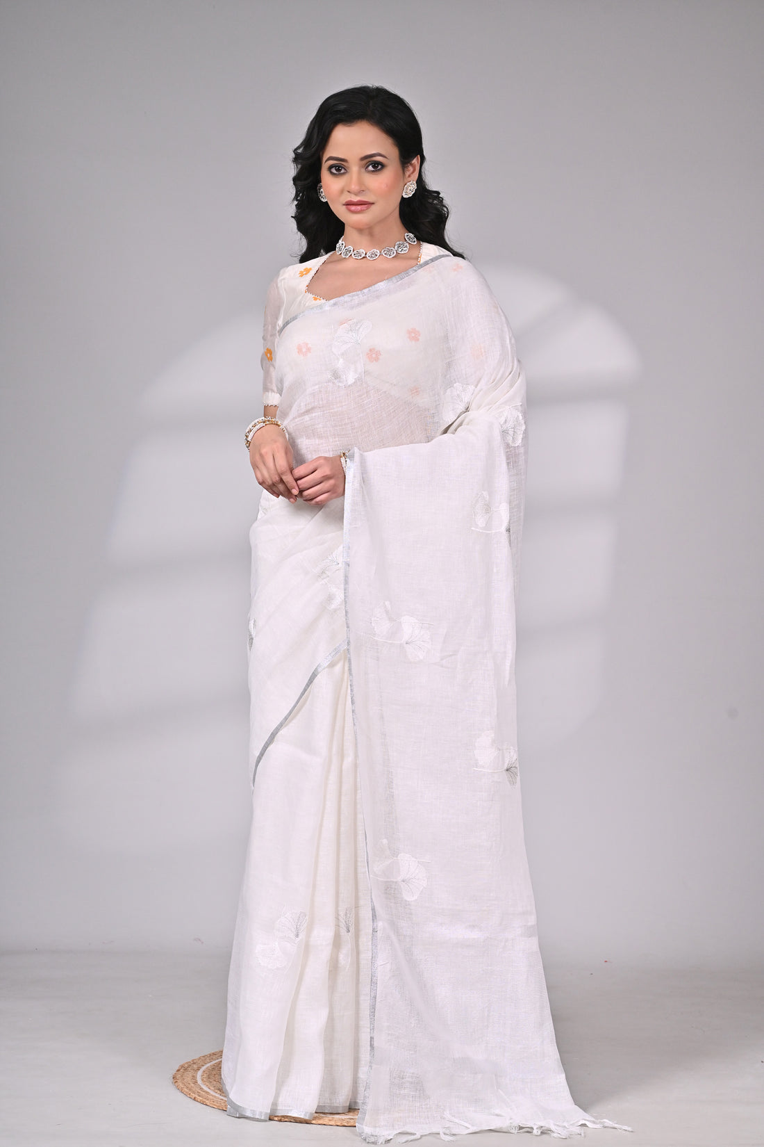 Linen Saree in Classic White with Subtle Thread Motifs