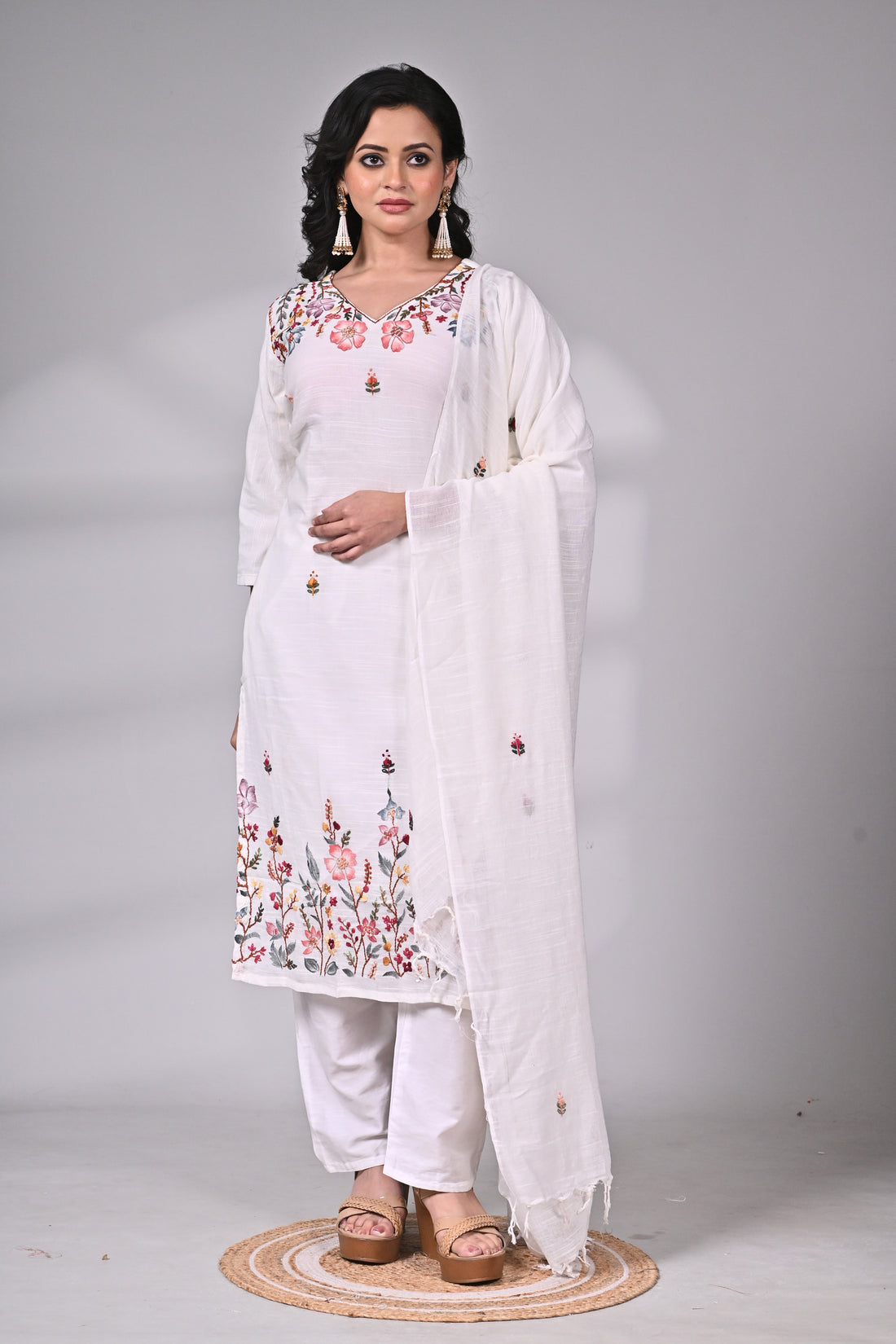 White Linen Cotton Hand Embroidered Suit Set with Floral Motifs