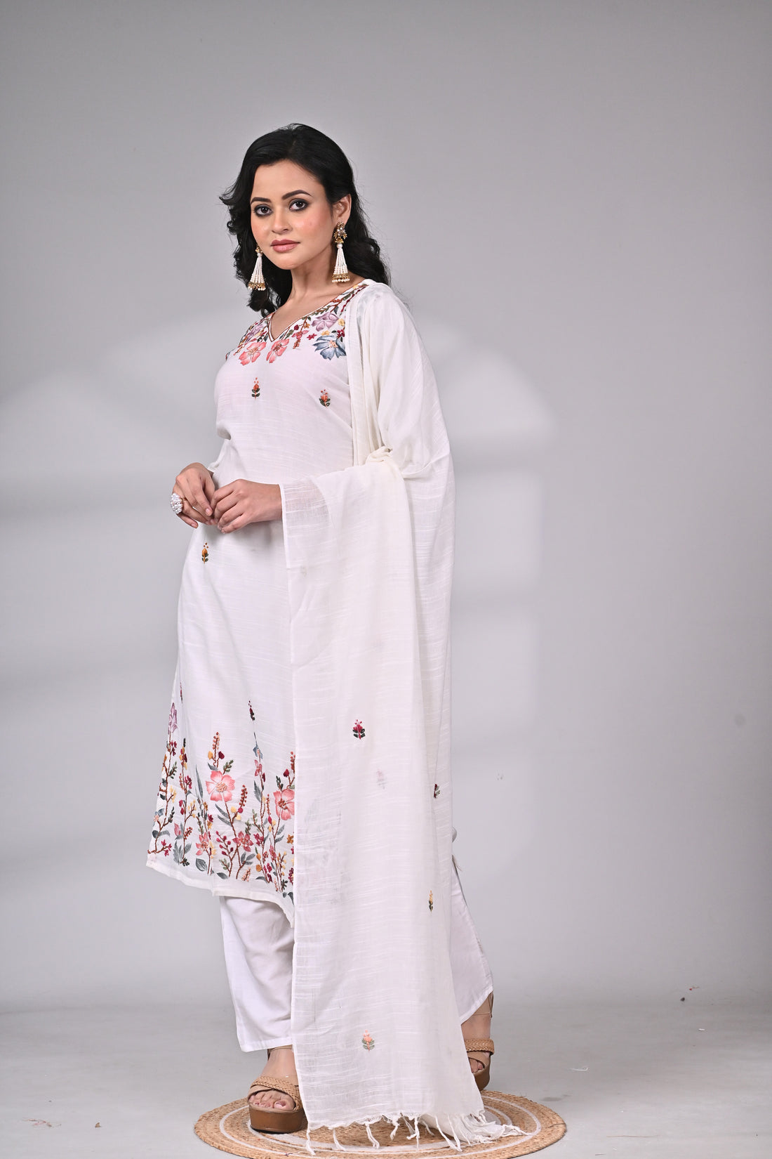 White Linen Cotton Hand Embroidered Suit Set with Floral Motifs