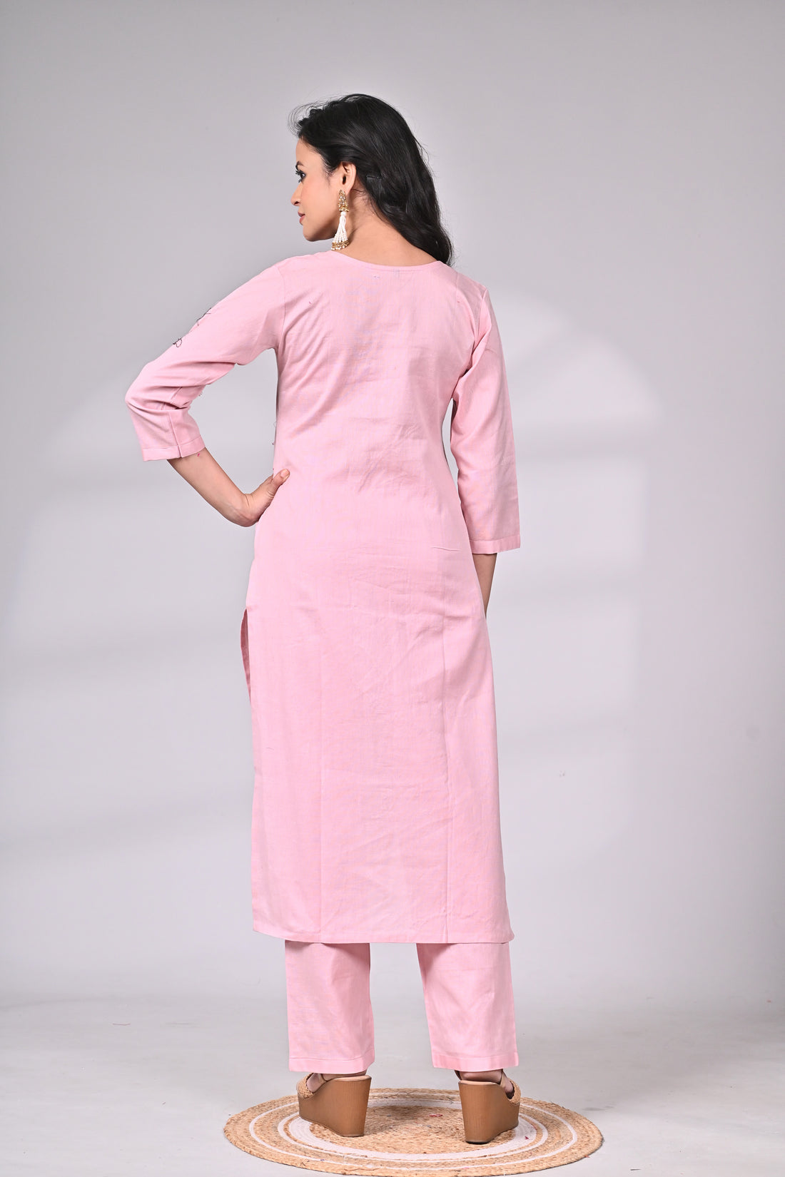 Light Pink Cotton Knot Work Suit Set with Straight Pants