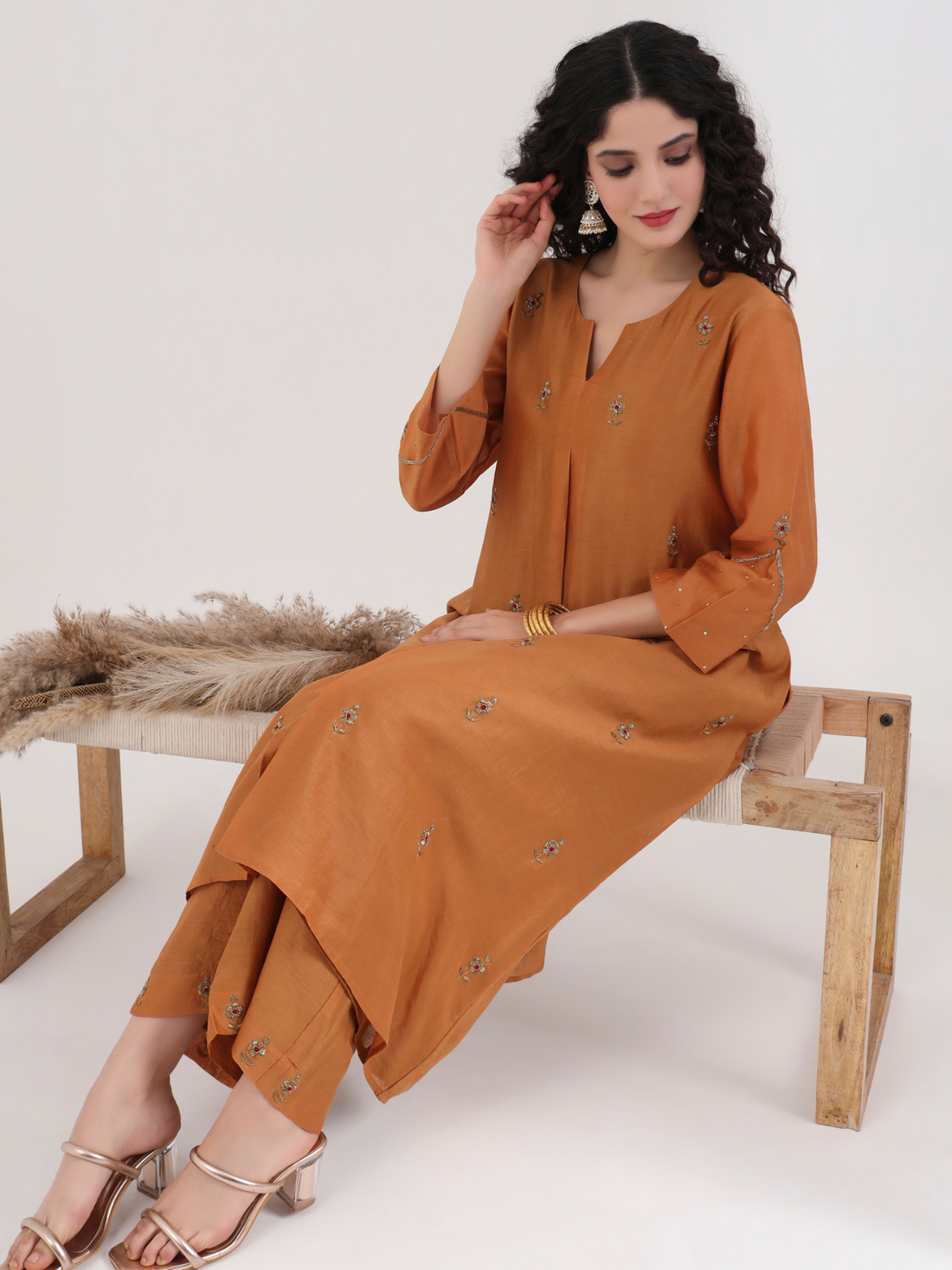 Gulzaar Amber Kurta Set