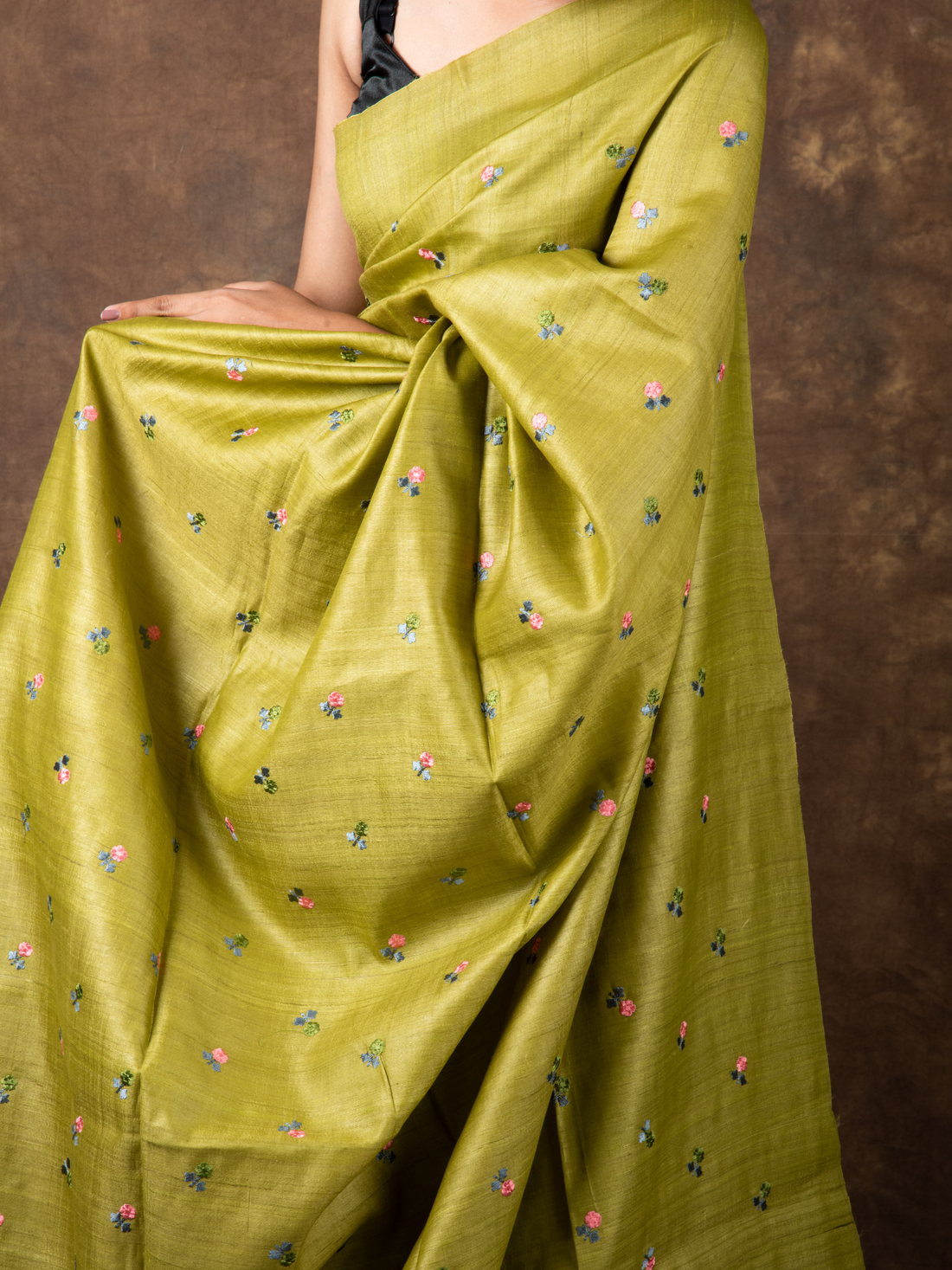 Floral Punch Olive Handloom Tussar Silk Saree