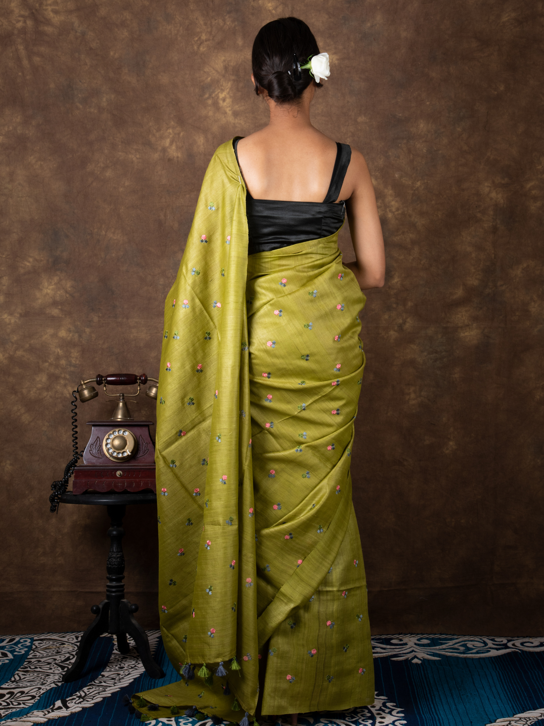 Floral Punch Olive Handloom Tussar Silk Saree