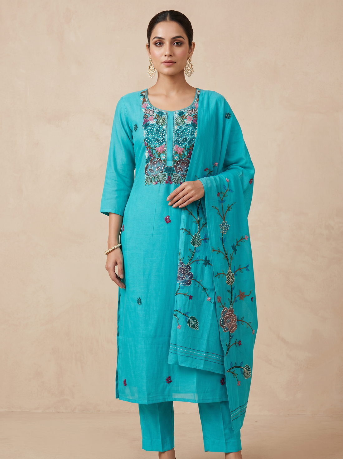 Hand embroidered chanderi kurta set