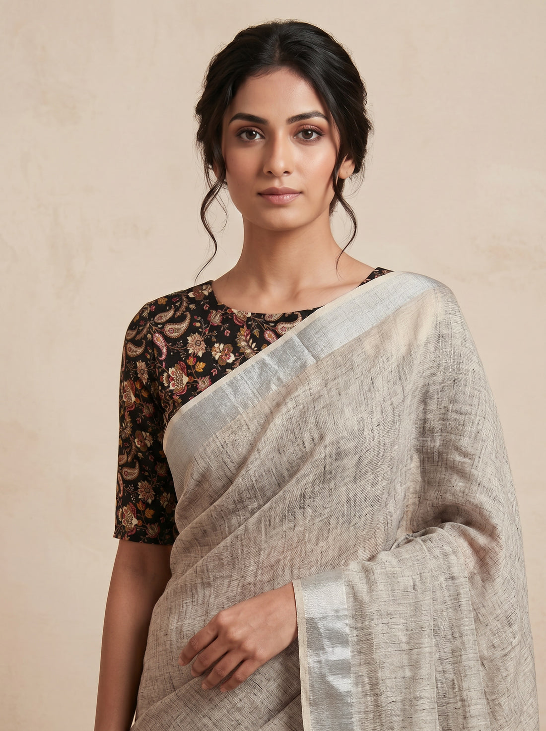 Saantha Signature|Creem Linen Cotton Weave Saree