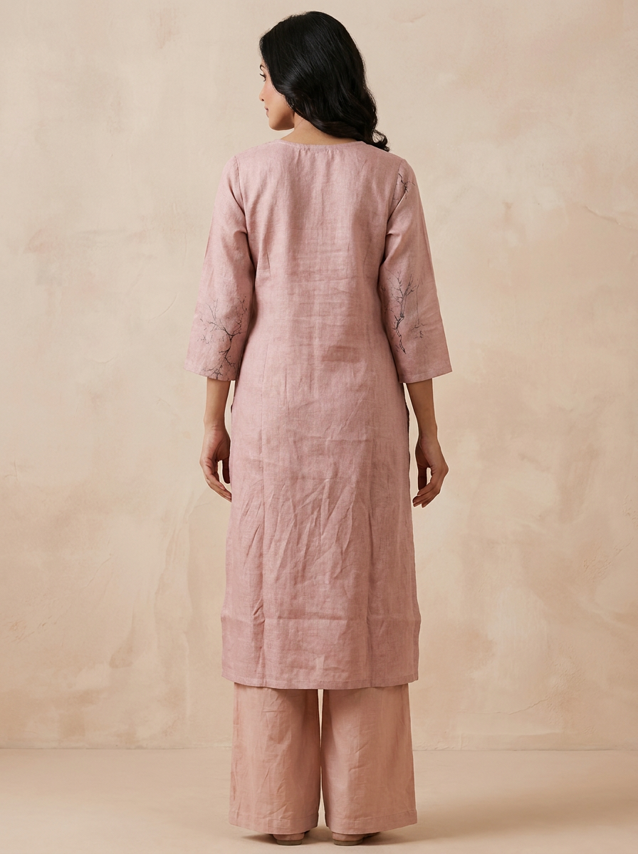 Saantha Signature|Light Pink Linen Embroidery Kurta Set