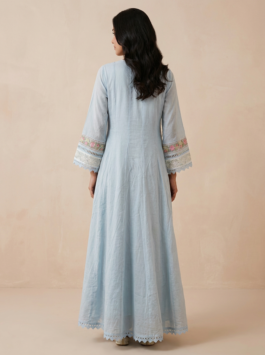 Saantha Signature|Sky Blue Cotton Embroidery Kurta Set