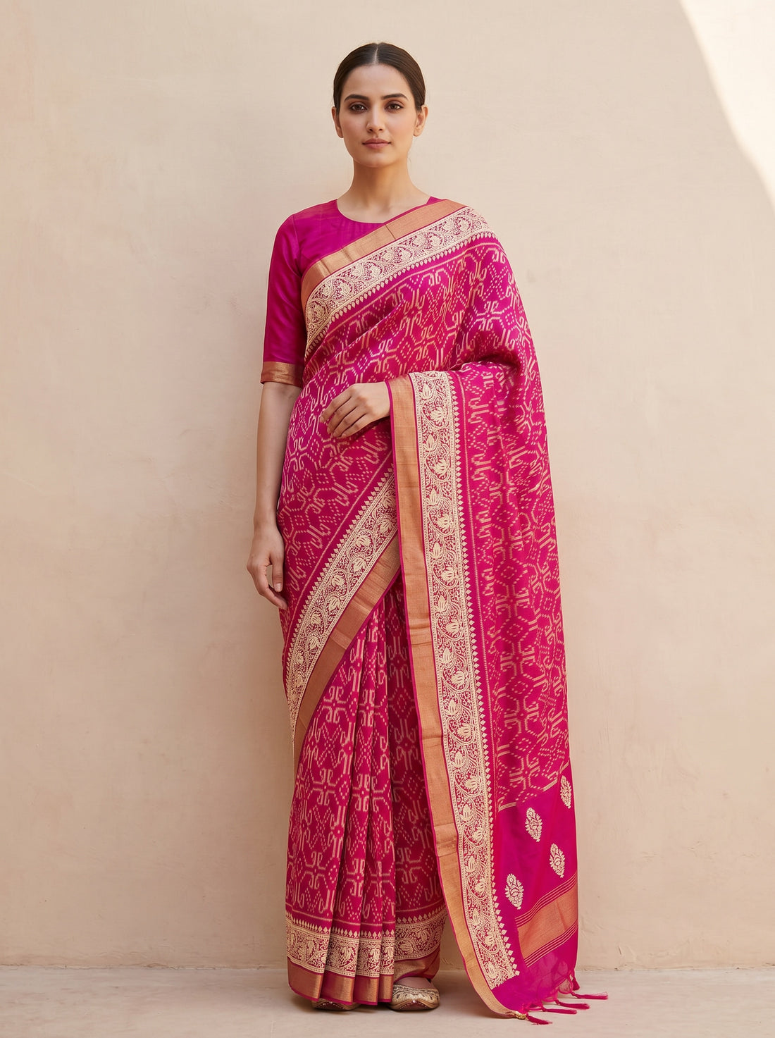 Cream Linen Silk Weave Saree