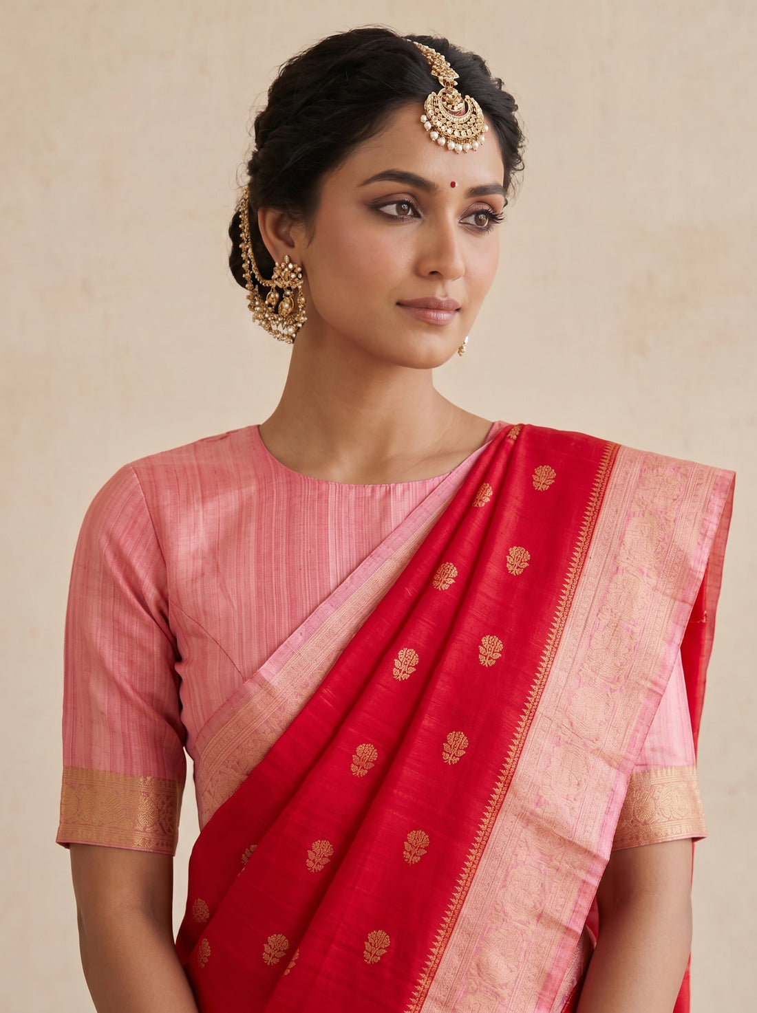 Saantha Signature|Red Tussar Banarasi Weave Saree
