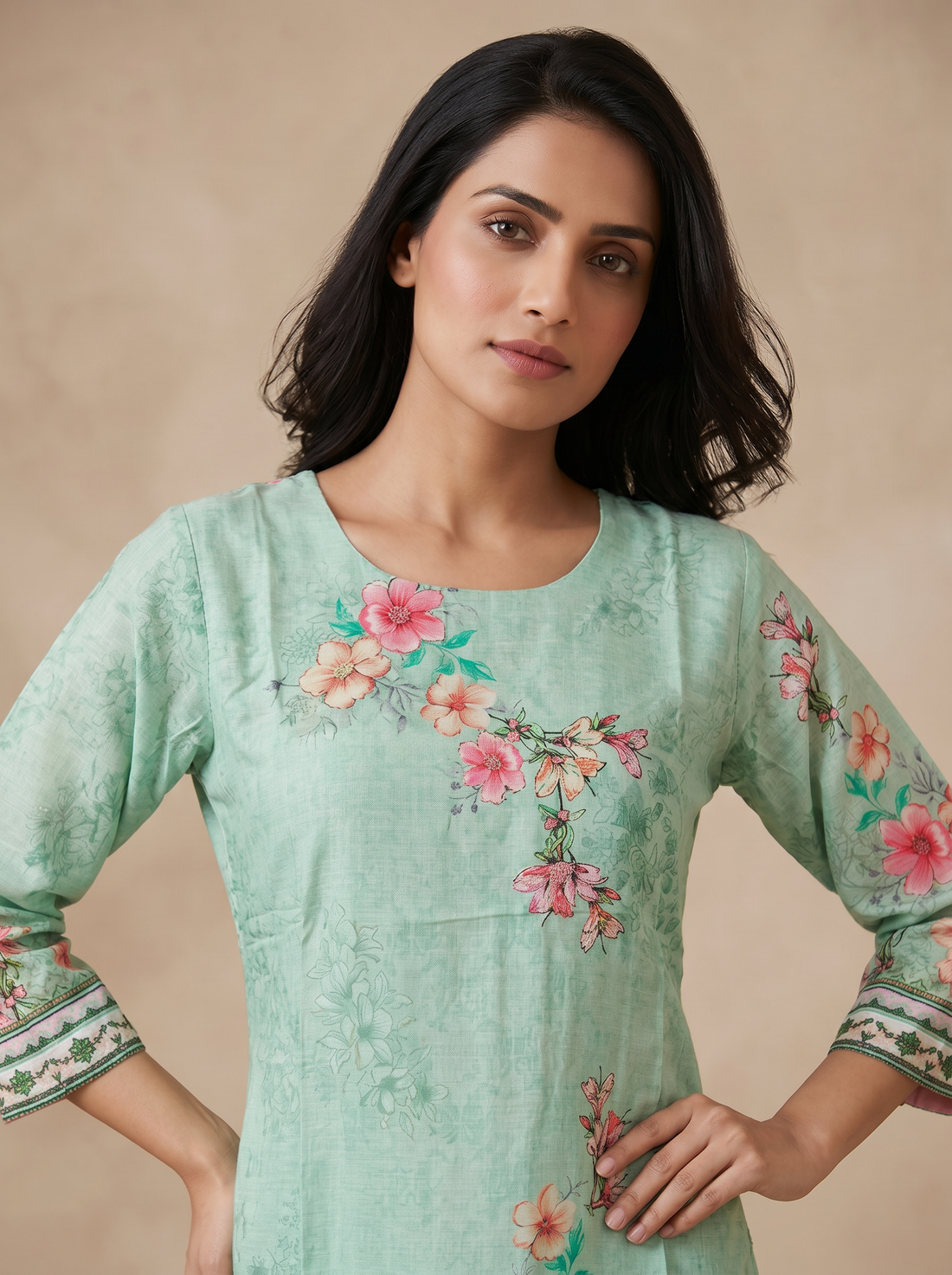 Saantha Signature|Green Linen Embroidery Kurta Set