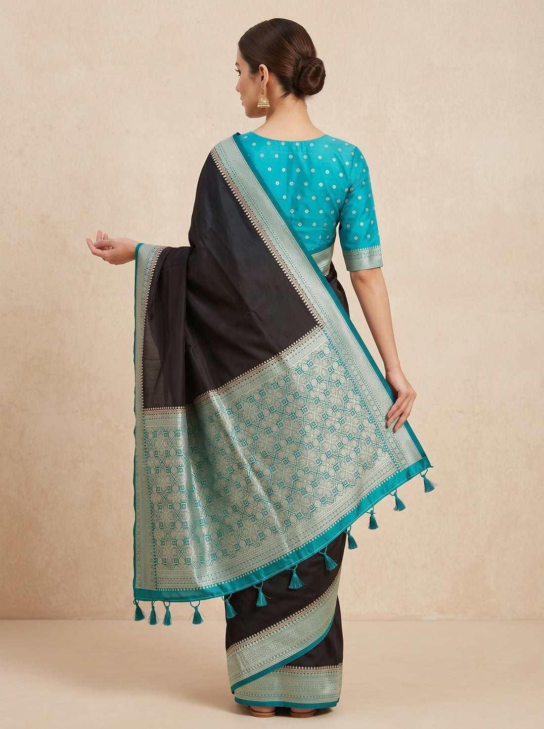 Black Sky Cotton Silk Print Saree