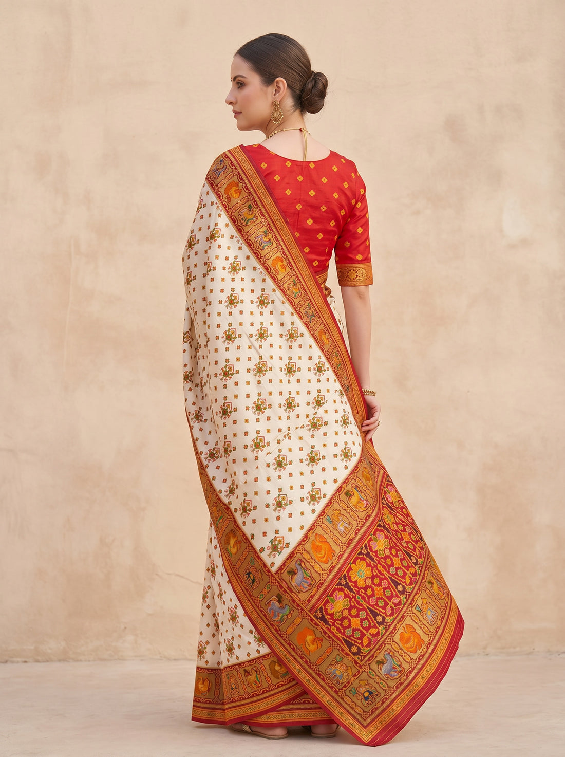 Red Black Patola Silk Weave Saree
