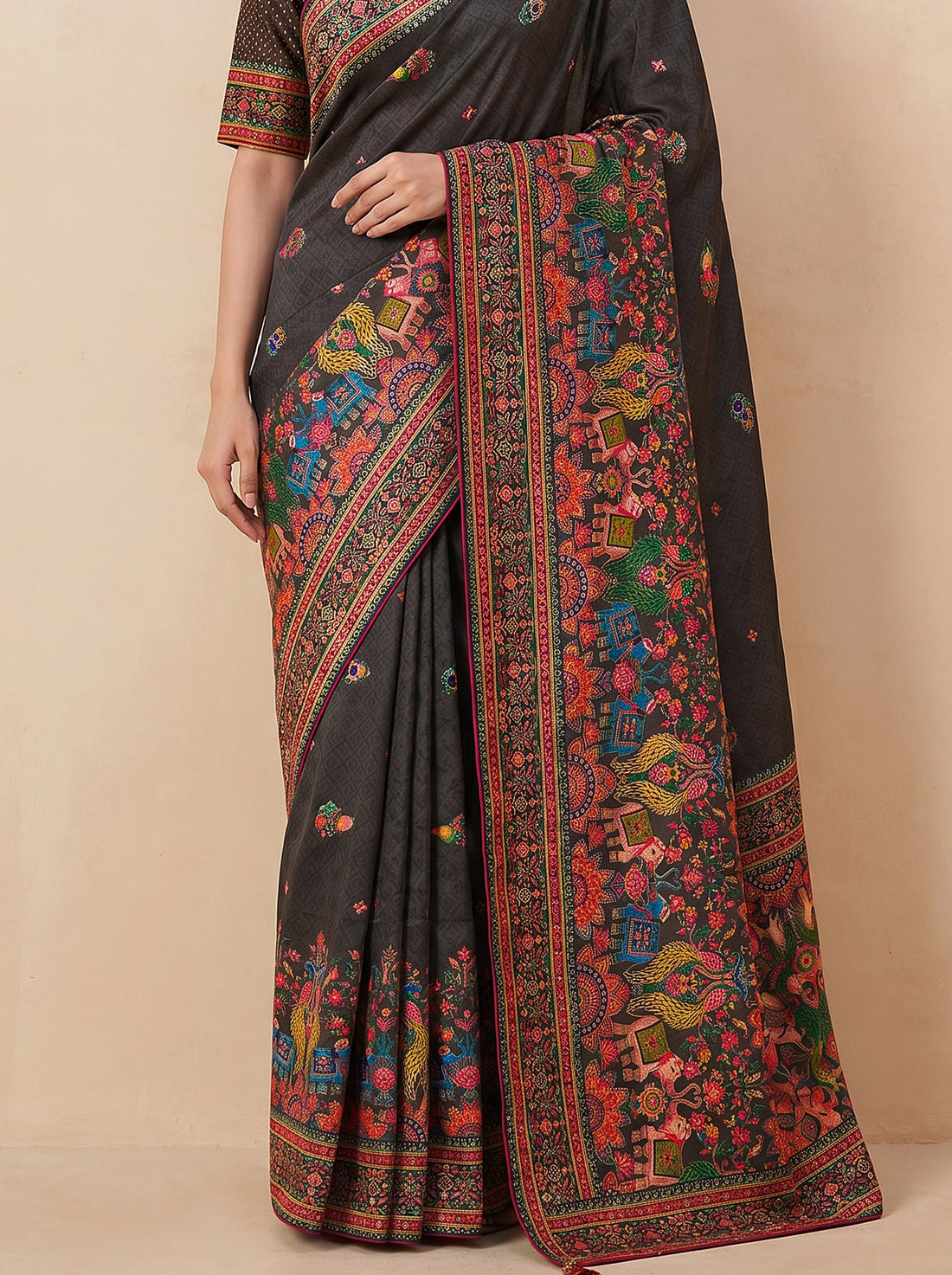 Saantha Signature|Black Semi Silk Embroidery Saree