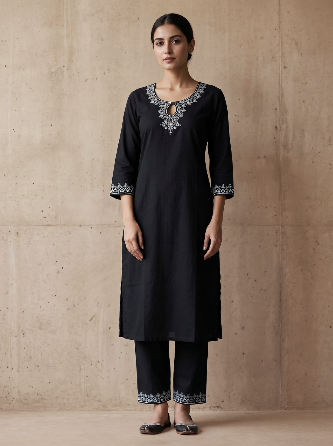 Saantha Signature|Black Cotton Embroidery Kurta Set