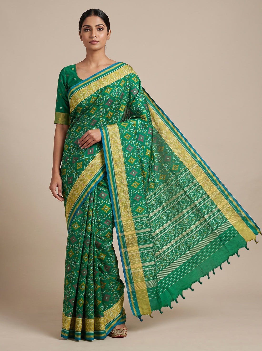 Saantha Signature|Green Patola Silk Embroidery Saree