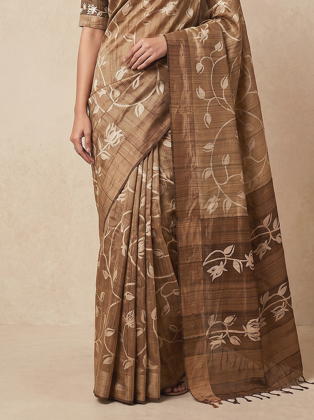 Saantha Signature|Brown Ghicha Tassar Print Saree