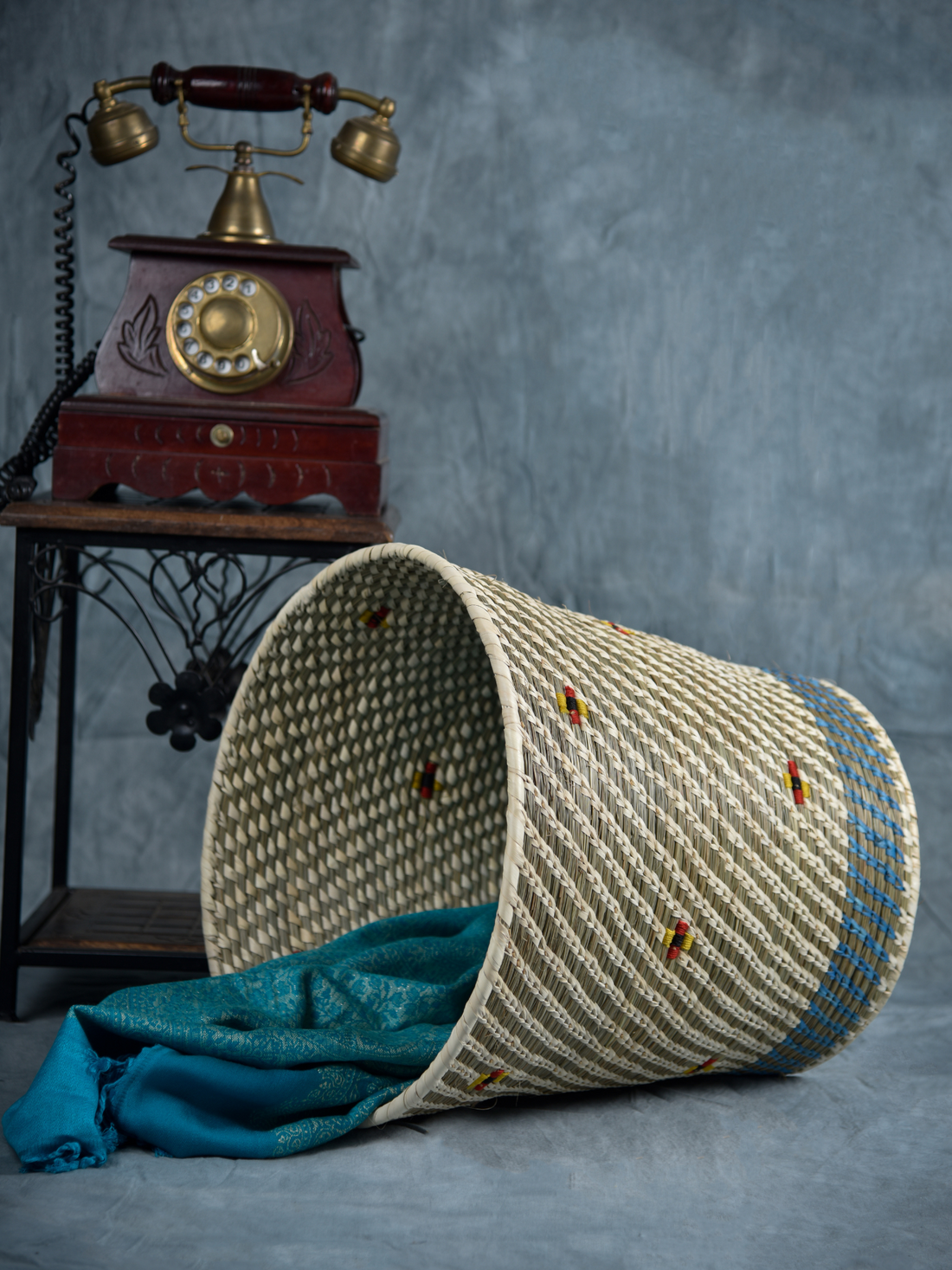 Kanshi Grass Basket Blue Grey