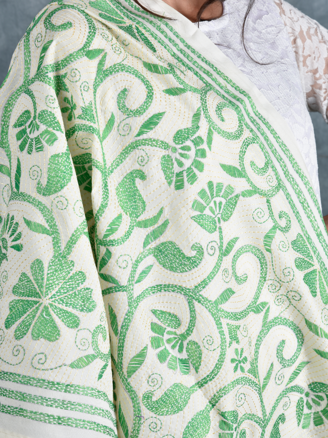 Emerald Cream Hand Embroidered Stole/Dupatta