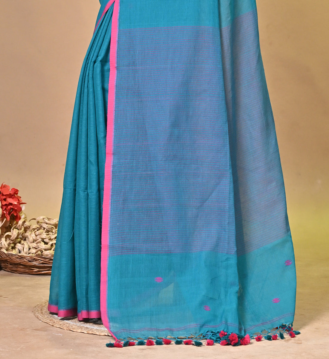 Handloom Pure Cotton Teal Green Buti Saree