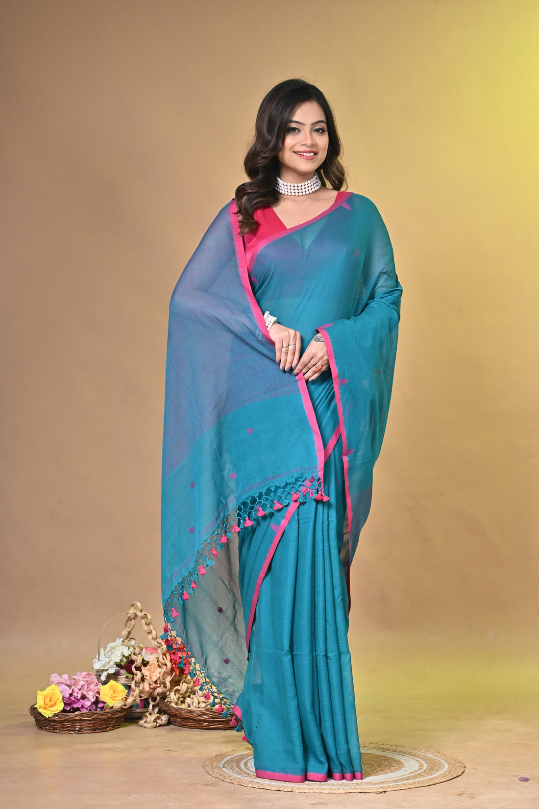 Handloom Pure Cotton Teal Green Buti Saree
