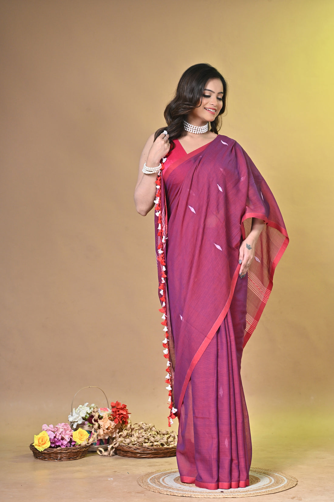 Magenta Pure Cotton Handloom Saree with Traditional Buti Motifs