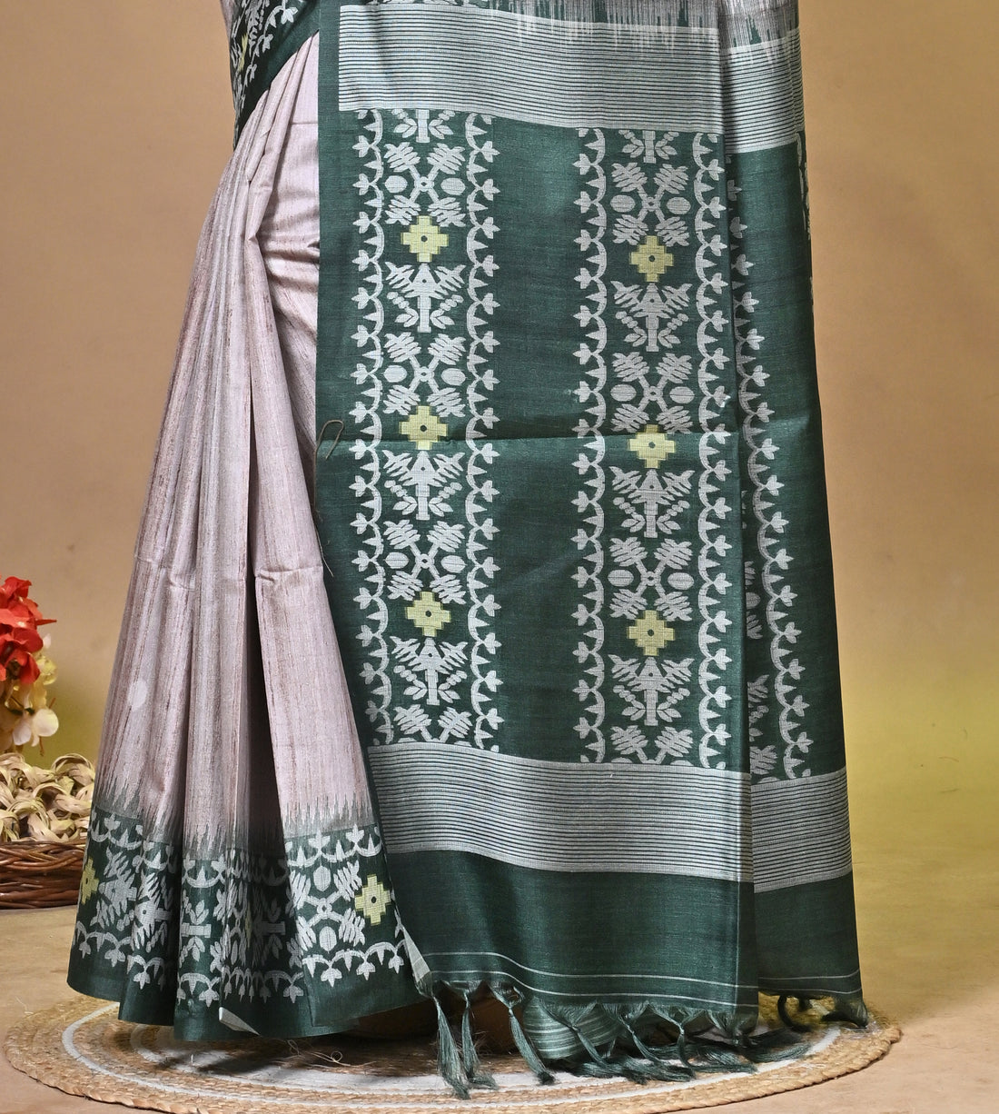 Beige Grey Tassar Jamdani Saree with Traditional Woven Motifs