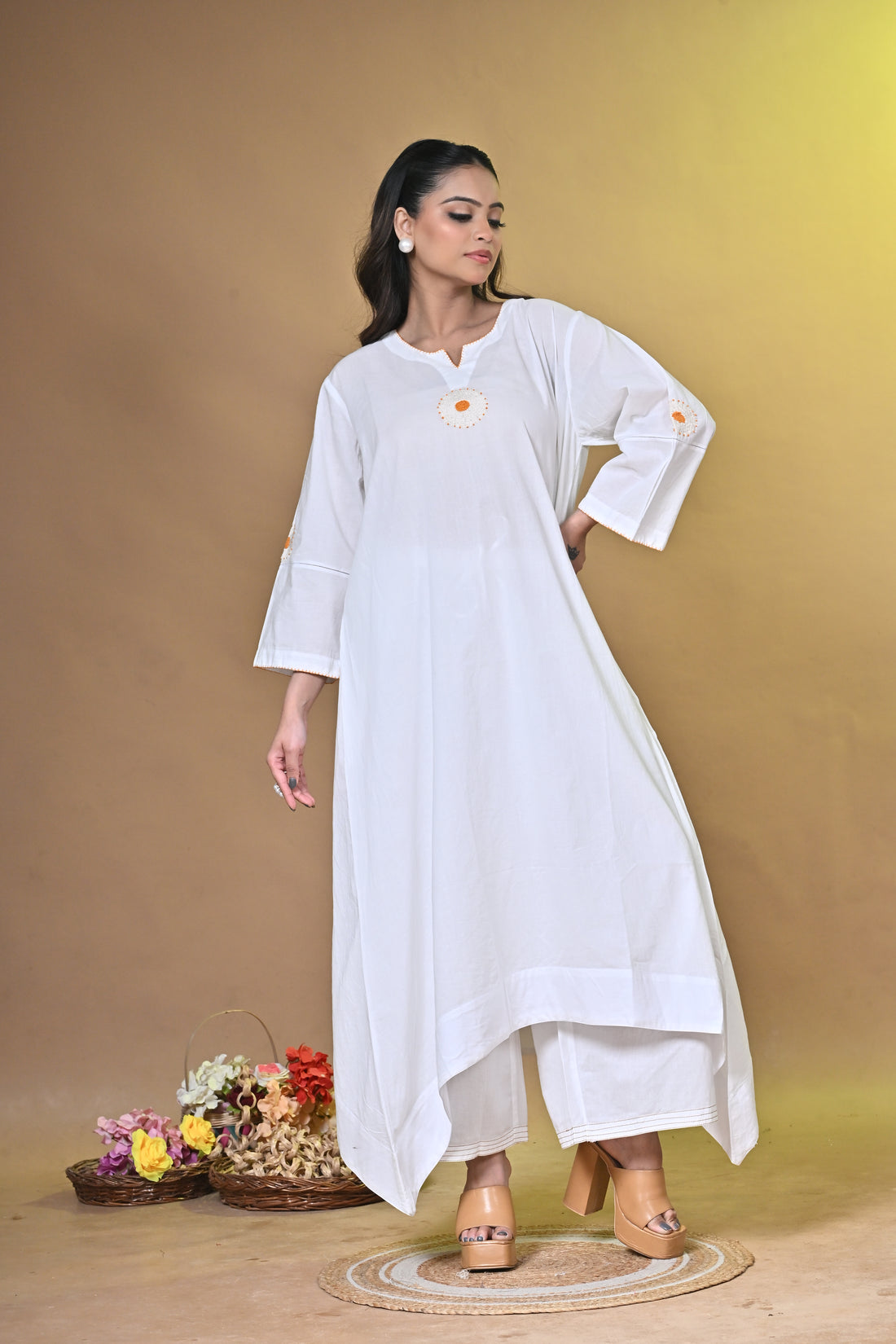 Surajmukhi Cotton Kurta Set with Santhali Hand Embroidery – White