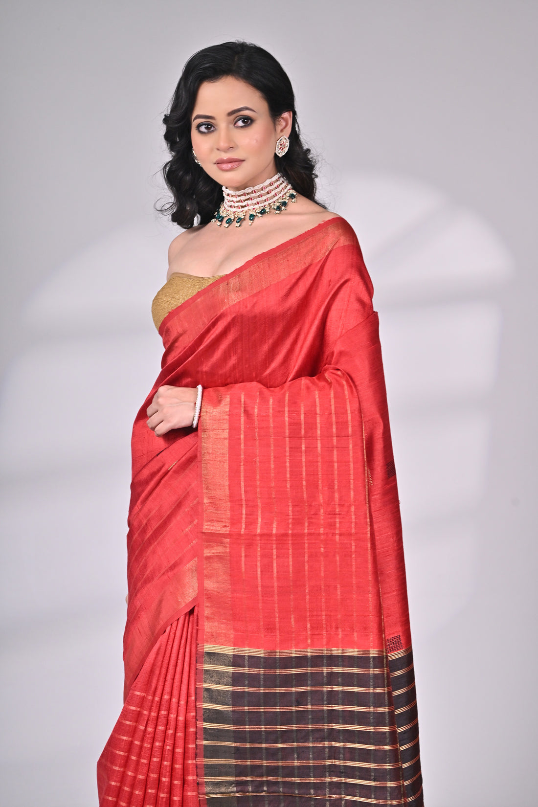 Red Handloom Dupion Silk Saree with Contrast Pallu