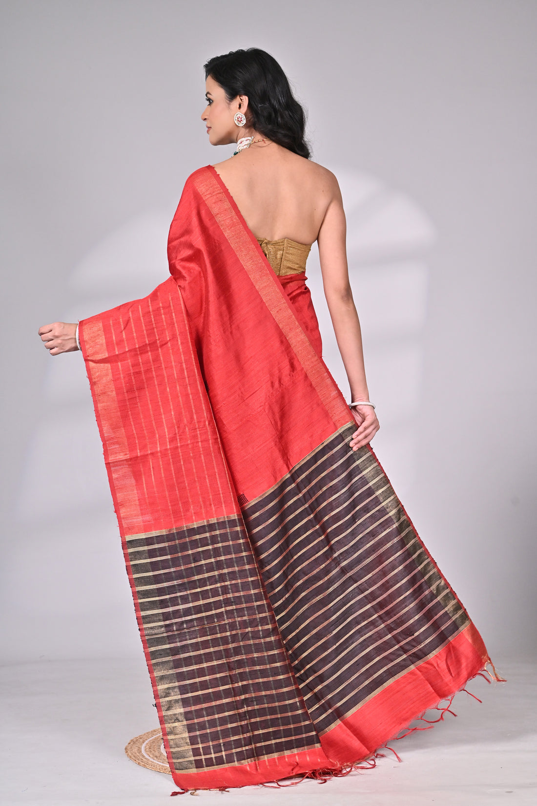 Red Handloom Dupion Silk Saree with Contrast Pallu