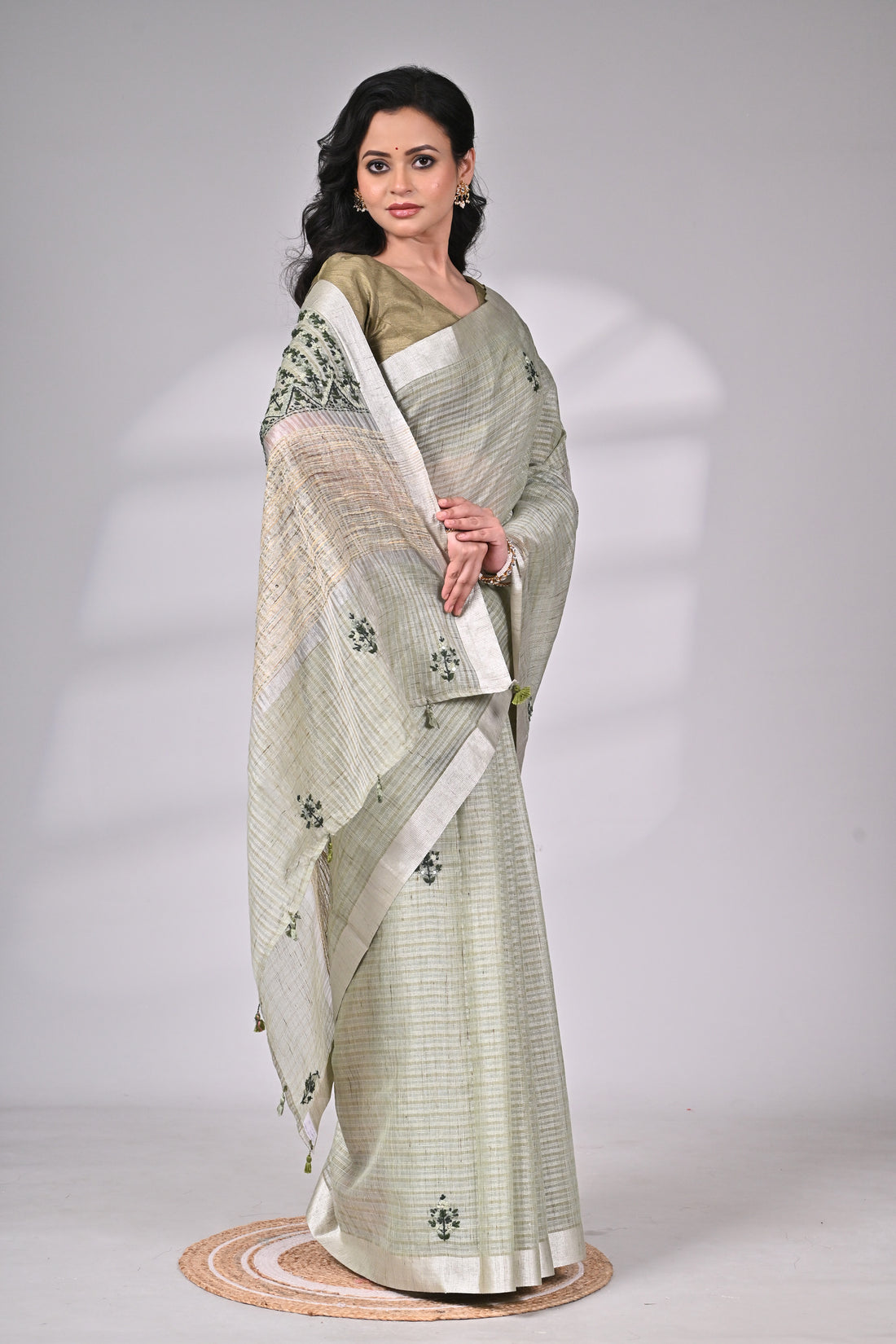 Premium Linen Tissue Saree with Intricate Embroidery