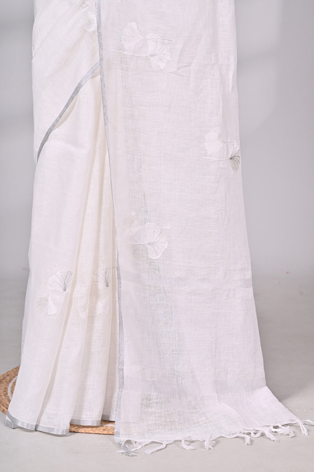 Linen Saree in Classic White with Subtle Thread Motifs