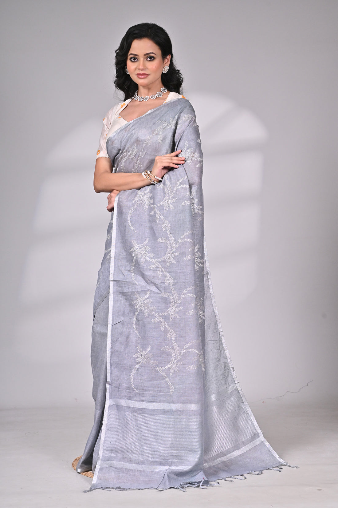 Linen Saree in Soft Grey with Delicate Thread Embroidery