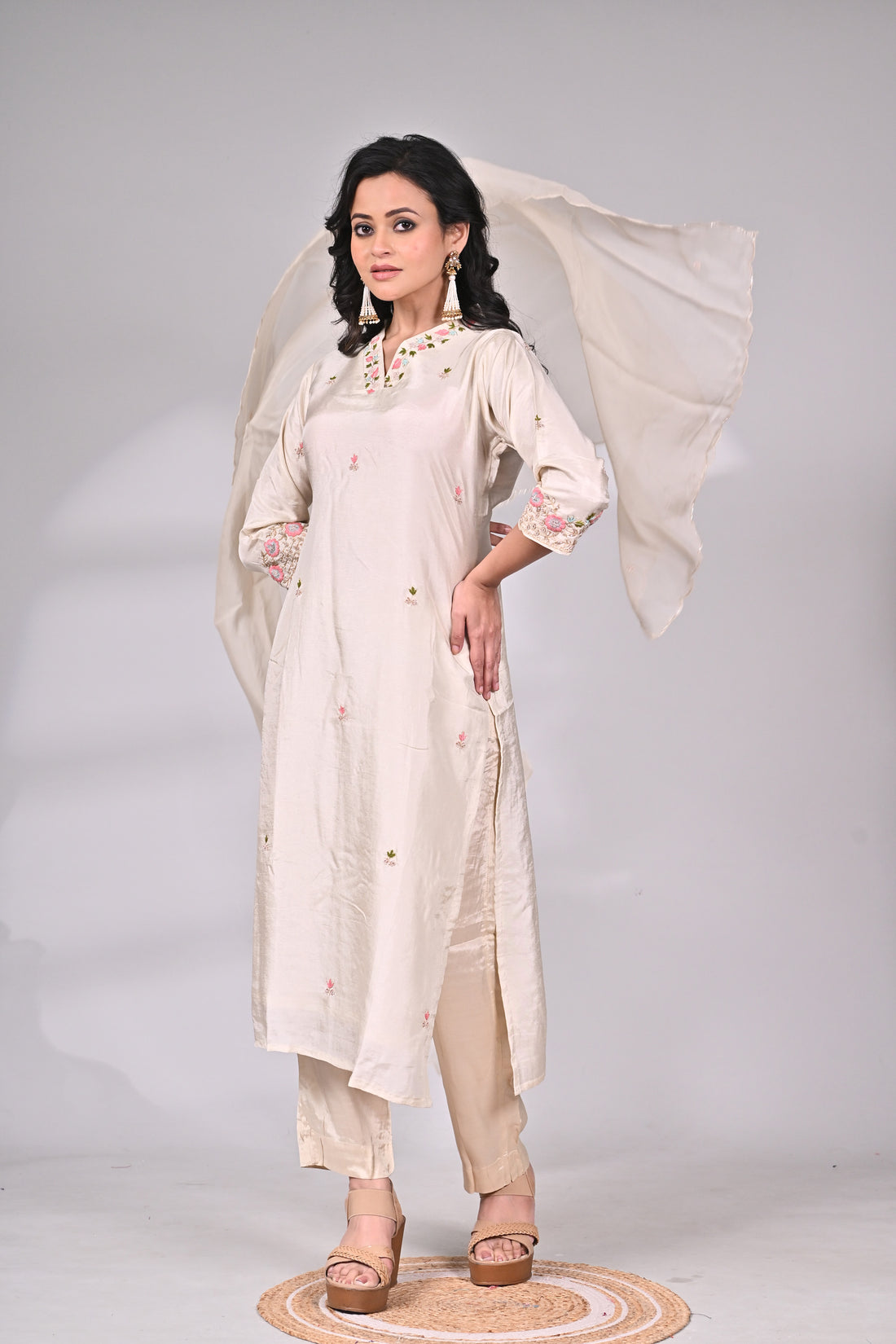 Ivory Silk Blend Suit Set with Zari and Thread Embroidery