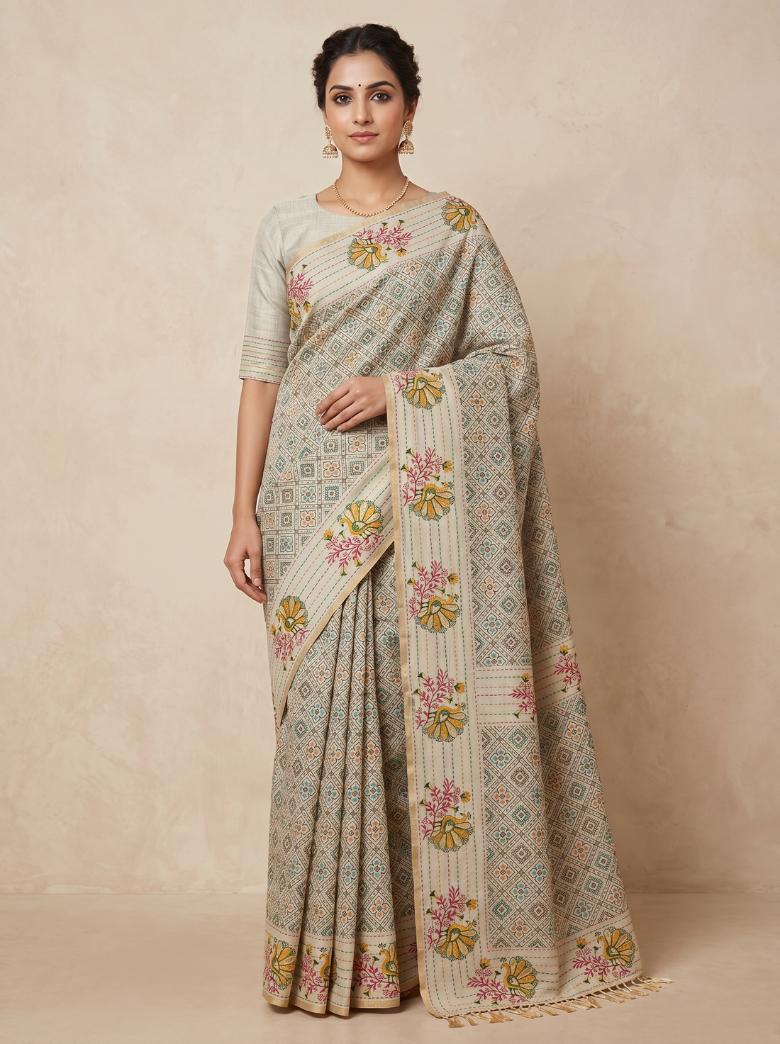 Saantha Signature|Green Art Silk Embroidery Saree