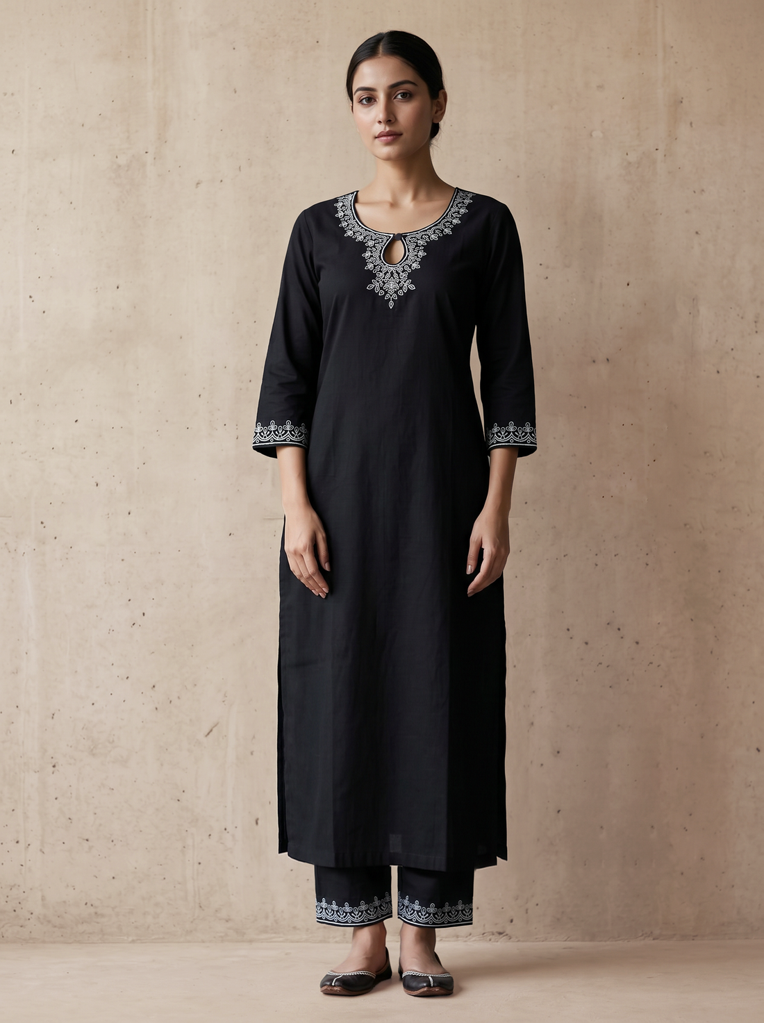 Saantha Signature|Black Cotton Embroidery Kurta Set