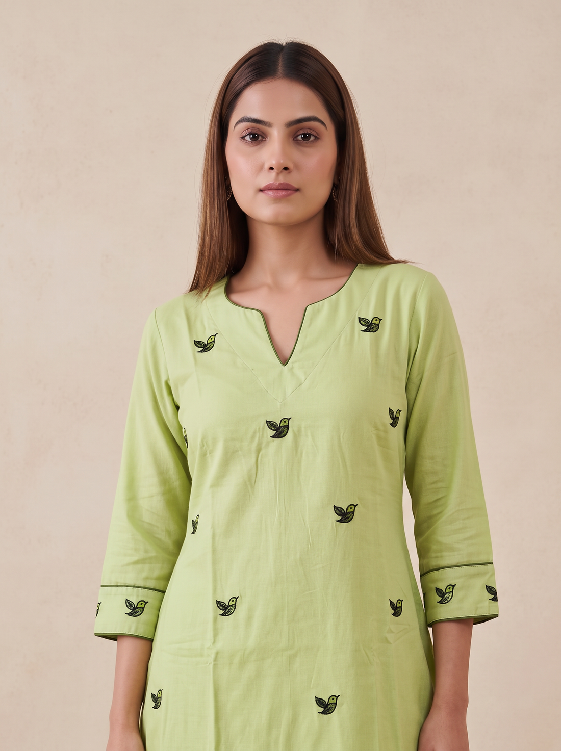 Saantha Signature|Light Green Cotton Embroidery Kurta Set